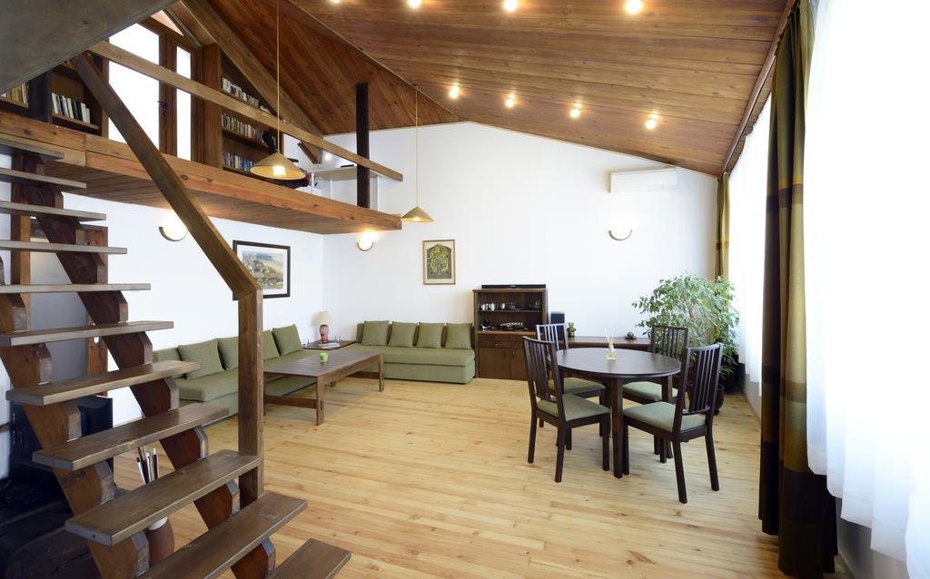 Artistic Penthouse Apartment Sofia Bagian luar foto