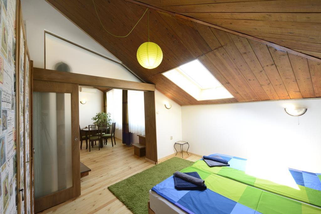 Artistic Penthouse Apartment Sofia Bagian luar foto
